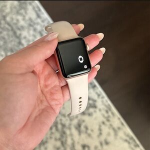 Apple Watch Series 3 38mm Pink Sand